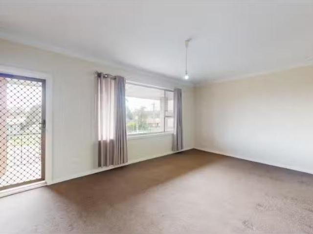 Just in! 1/435 Lake Road, Argenton Apartment for rent Listed.