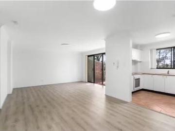 Charming 14/51 57 Railway Parade, Engadine Apartment for rent.