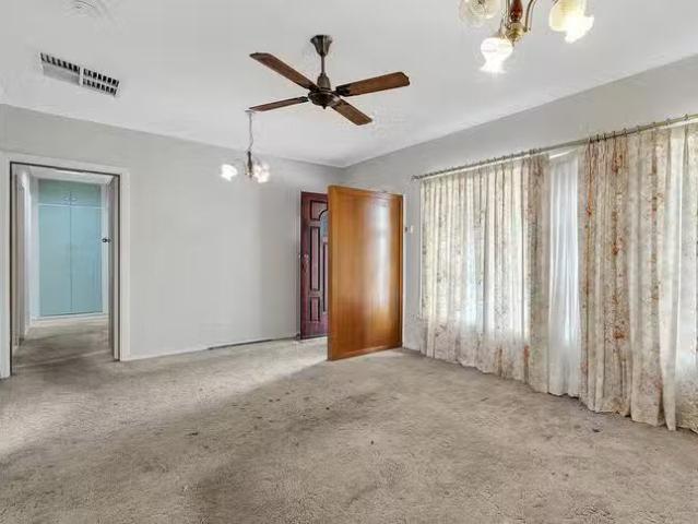 Cheap 149 Peachey Road, Davoren Park, SA 5113
