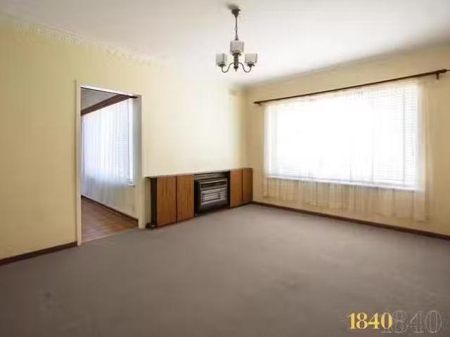 Cozy 14 Flora Street, Stepney, SA 5069