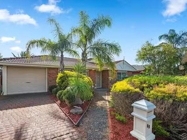 Deal! 14 Grace Avenue, Andrews Farm, SA 5114
