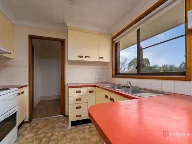 Nice 14 Jayne Close, Armidale, NSW 2350