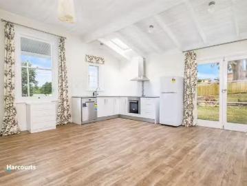 For Rent! 14 Station Road, DOVER, TAS 7117 House for Rent