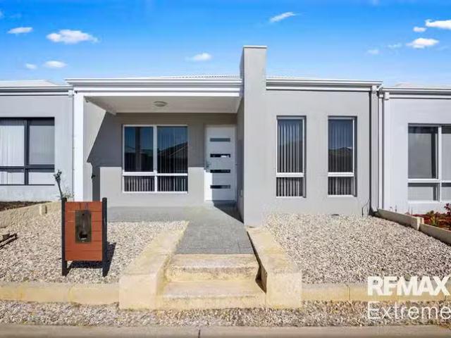 Rental! 14 Uppingham Way, Butler, WA 6036