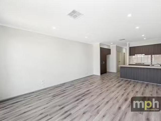 Deal! 14 Warwick Street, Mount Barker, SA 5251