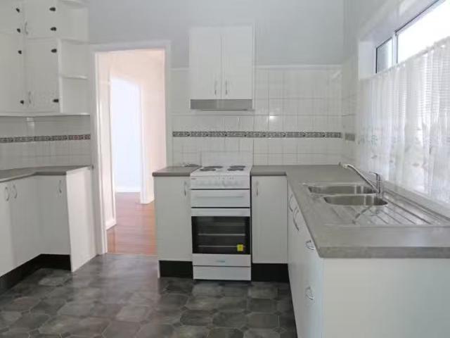 Deal! 14 William Street, Wyong House for rent Listed by Capit.
