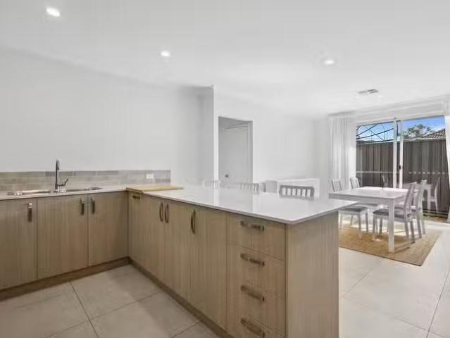 Rental! 14A Treeby Street, Coolbellup, WA 6163