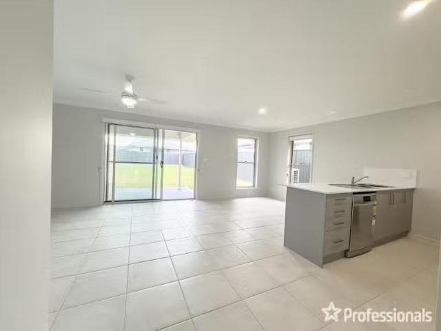 New 1/50 Station Street, KOOTINGAL Townhouse for rent Listed.