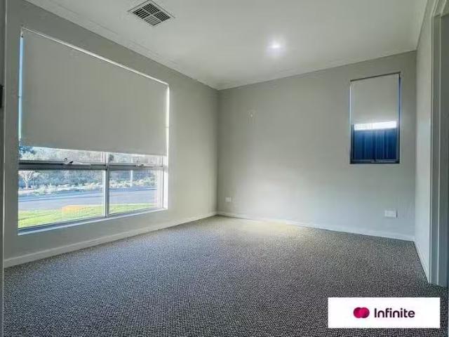 New 1/52 Rosewood Street, Hammond Park, WA 6164