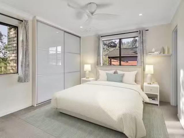 Just in! 1/56 Greenwich Road, Greenwich, NSW 2065