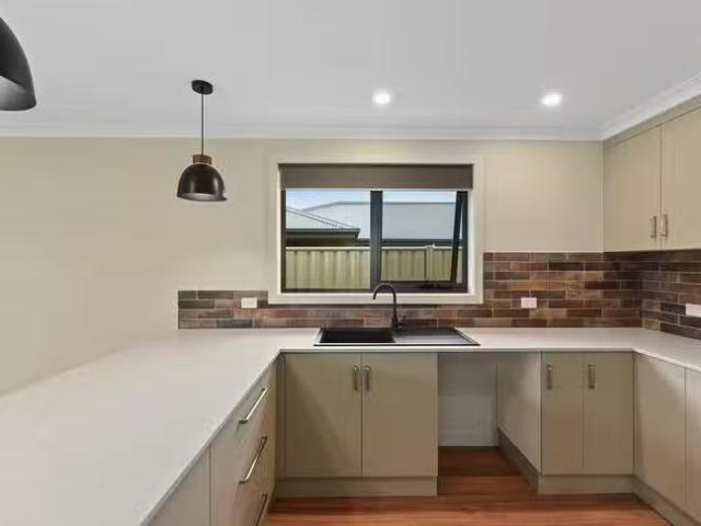 Deal! 1/59 Cromwell Street, Perth, TAS 7300