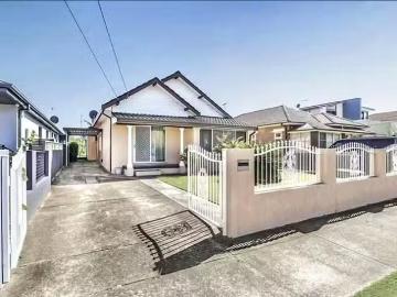 Just in! 15 Bath Street, Monterey, NSW 2217