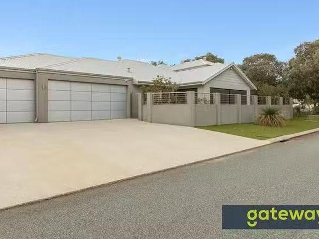 New 15 Blue Mountain Circuit, Aubin Grove, WA 6164