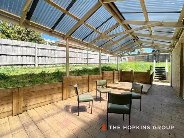 Rental! 15 Kathryn Close, Pakenham, VIC 3810