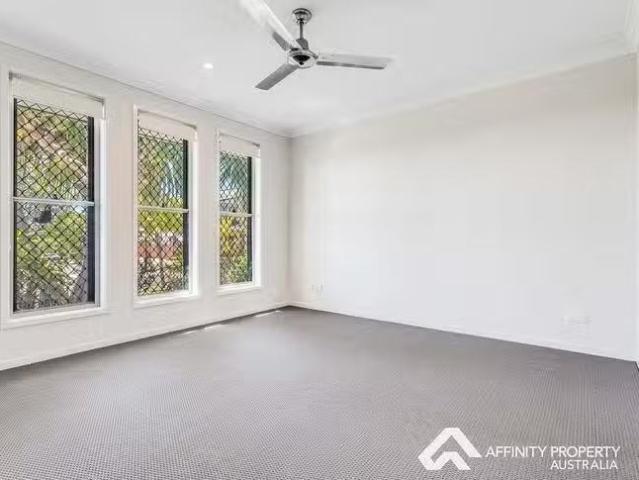 Cozy 15 Shoreacres Street, North Lakes, QLD 4509