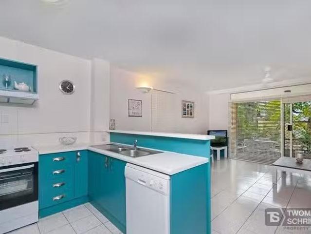 New 16/1 19 Poinciana Street, Holloways Beach, QLD 4878