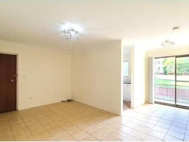 Just in! 16/28 Luxford Road, MOUNT DRUITT Apartment for rent.