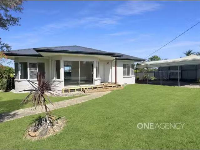 New 162 High Street, Wauchope House for rent Listed by Tim Ca.