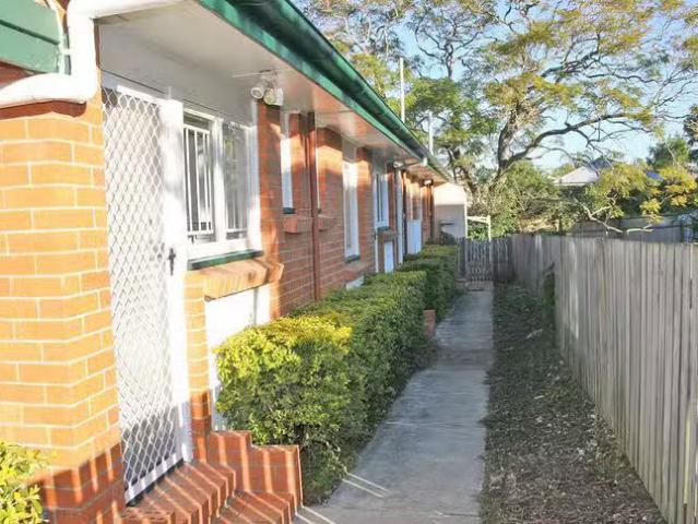 Nice 1/65 Bunya Street, Greenslopes, QLD 4120