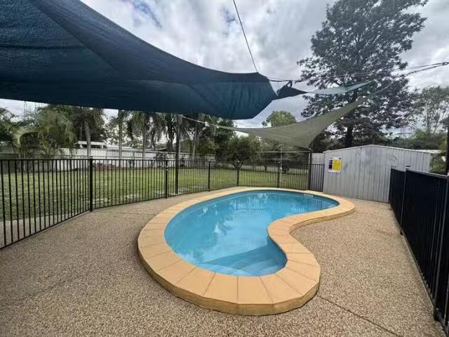 Deal! 1665 Riverway Drive, Kelso, QLD 4815
