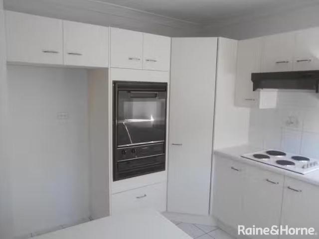 Charming 1/66 Wellington Street, Coorparoo, QLD 4151