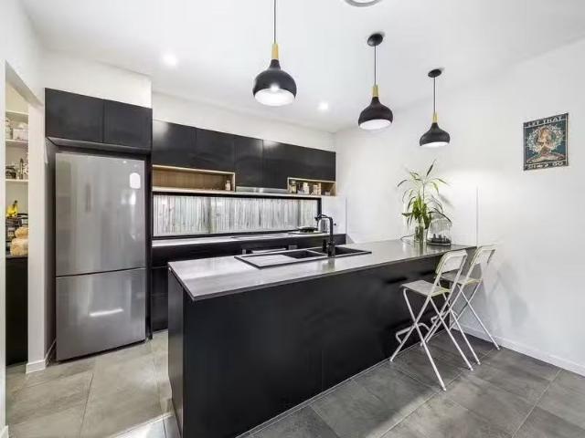 For Rent! 16 Achurch Street, PALMVIEW, QLD 4553 House for Rent
