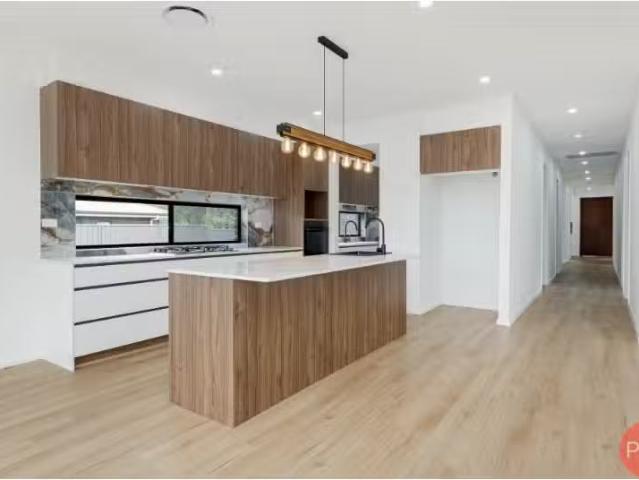 Rental! 16 Cliften Avenue, CLIFTLEIGH House for rent Listed b.