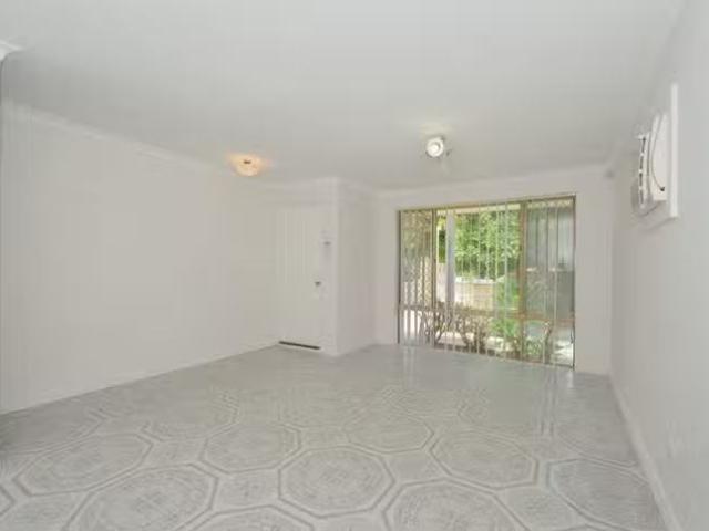 Charming 16 Floribunda Gardens, Mirrabooka, WA 6061