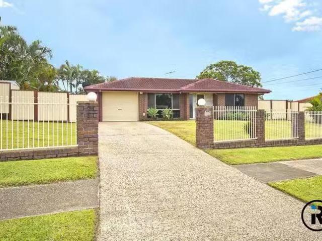 For Rent! 16 Parkroyal Crescent, Regents Park, QLD 4118