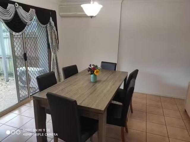 Nice 17/29 Oatland Crescent, Holland Park West, QLD 4121