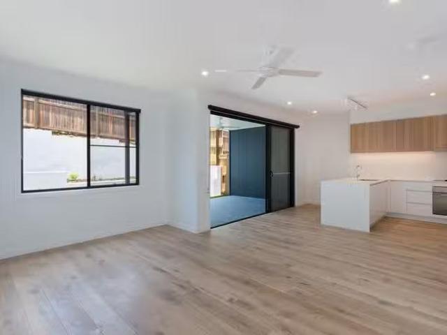Deal! 17/29 Ponti Street, Mcdowall, QLD 4053