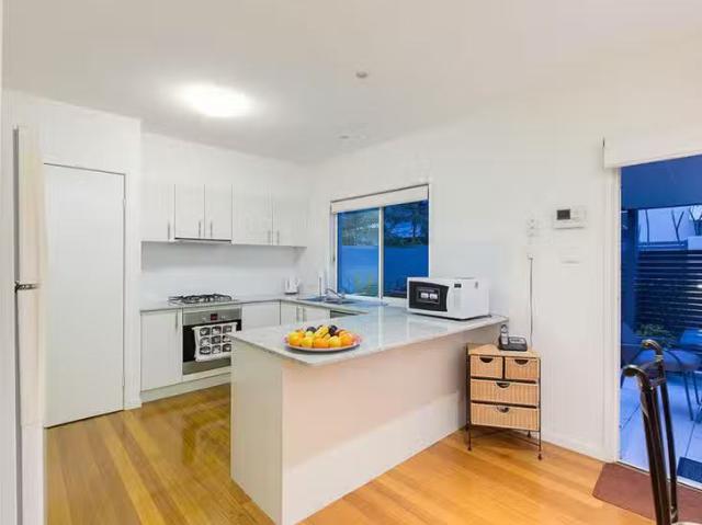 Just in! 17/39 Bayliss Street, Auchenflower, QLD 4066
