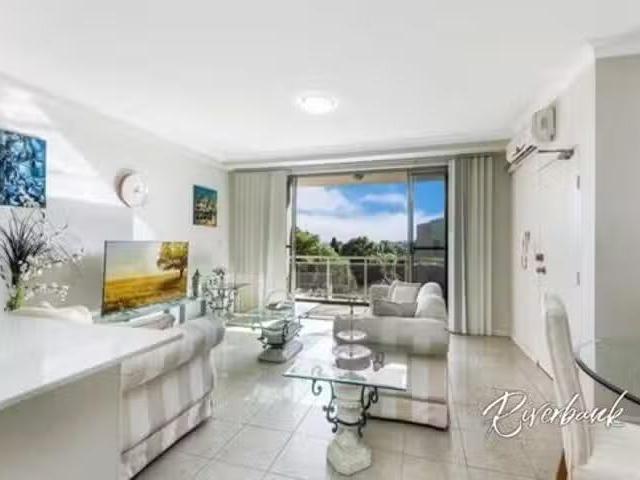 Cheap 17/546 556 Woodville Road, Guildford, NSW 2161