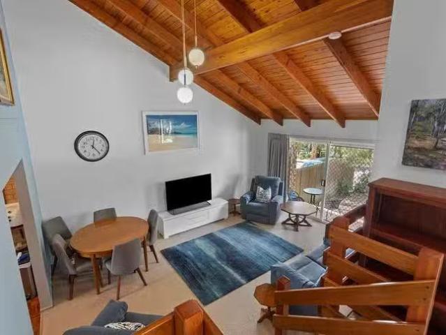 Charming 17/5 Further Street, Rochedale South, QLD 4123