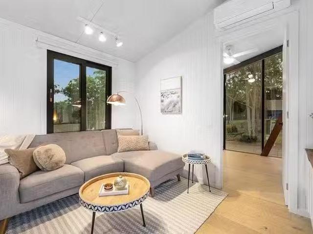 Charming 1/78 Falconhurst Road, Russell Island, QLD 4184