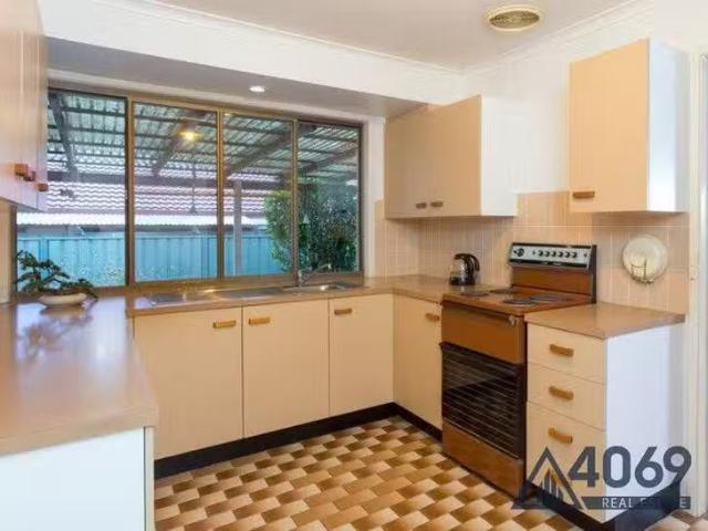 Rental! 17 Montanus Drive, Bellbowrie, QLD 4070