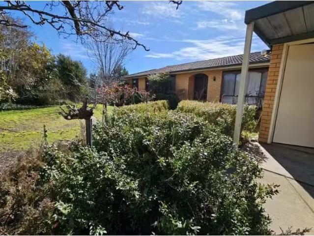Just in! 17 Brigalow Court, Thurgoona House for rent Listed b.