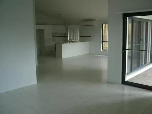Cheap 17 Conestoga Way, Upper Coomera, QLD 4209