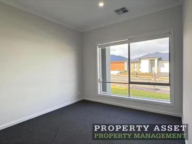 Just in! 17 Ruby Way, Mount Barker, SA 5251