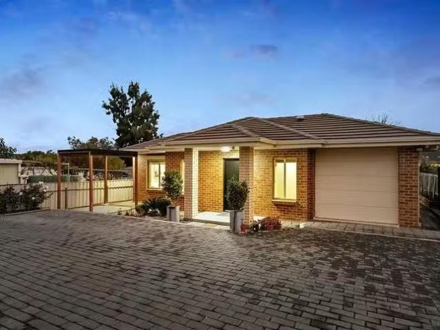 Deal! 17 Wellington Street, Klemzig, SA 5087