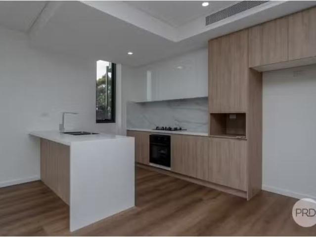Just in! 1/83 Copeland Street, Penrith Apartment for rent Lis.