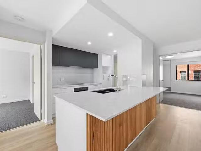 New 18/11 Tanunda Drive, Rivervale, WA 6103