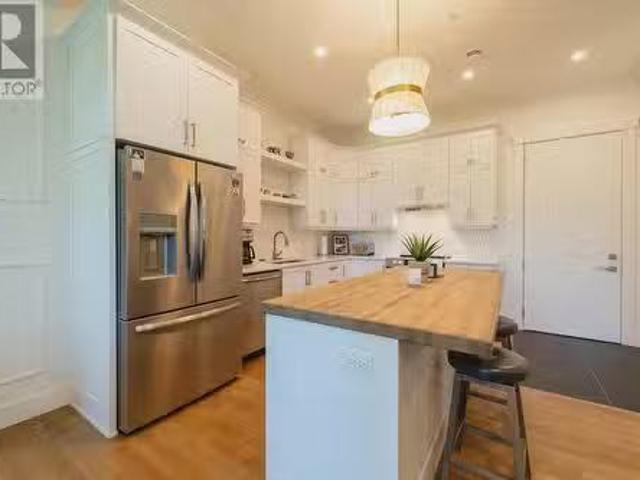 Nice 181 Hamilton Avenue Unit#205, St. John'S, NL, A1E 1J4 l.