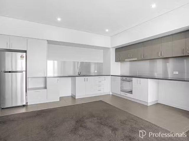 Unique 187/2 Signal Terrace, birdburn Central, WA 6164
