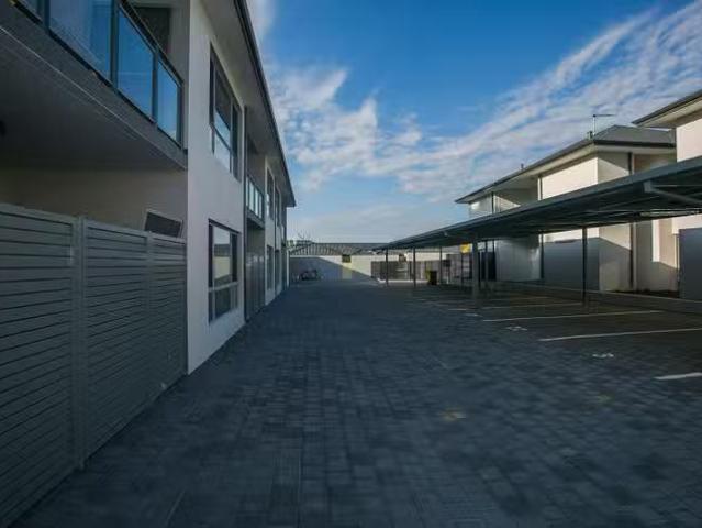 Cheap 18/89 Princess Road, Balga, WA 6061