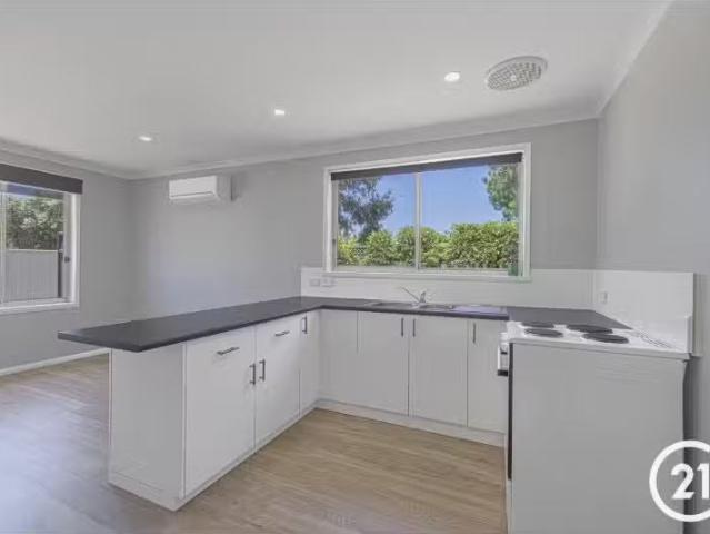 Charming 1/8 Kinsey Street, Moama Apartment for rent Listed b.