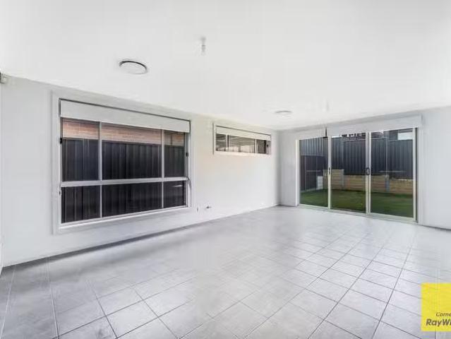 For Rent! 18 Kontista Street, Leppington, NSW 2179
