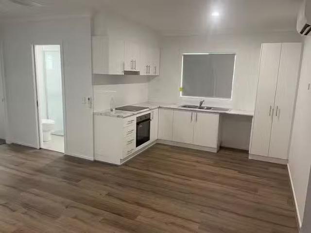 Unique 18A Crewe Street, Mount Gravatt East, QLD 4122