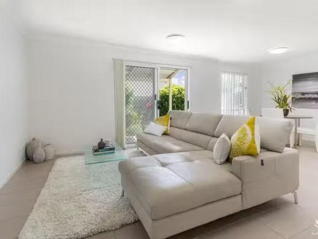 Deal! 19/10 Sovereign Place, Algester, QLD 4115