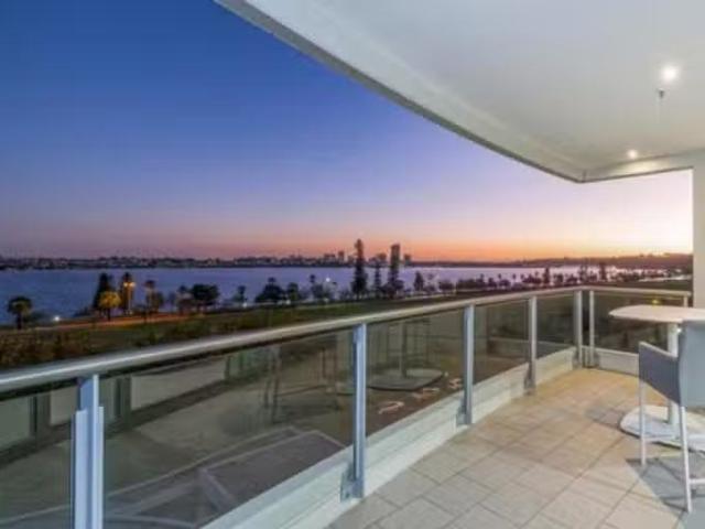 Rental! 19/42 52 Terrace Road, East Perth, WA 6004